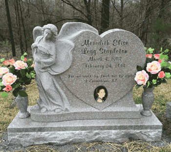 Legg Singel Angel and Single Heart Headstone
