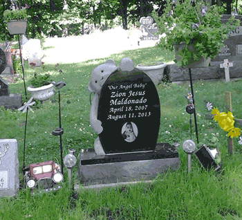 Maldonado Teddy Bear Headstone